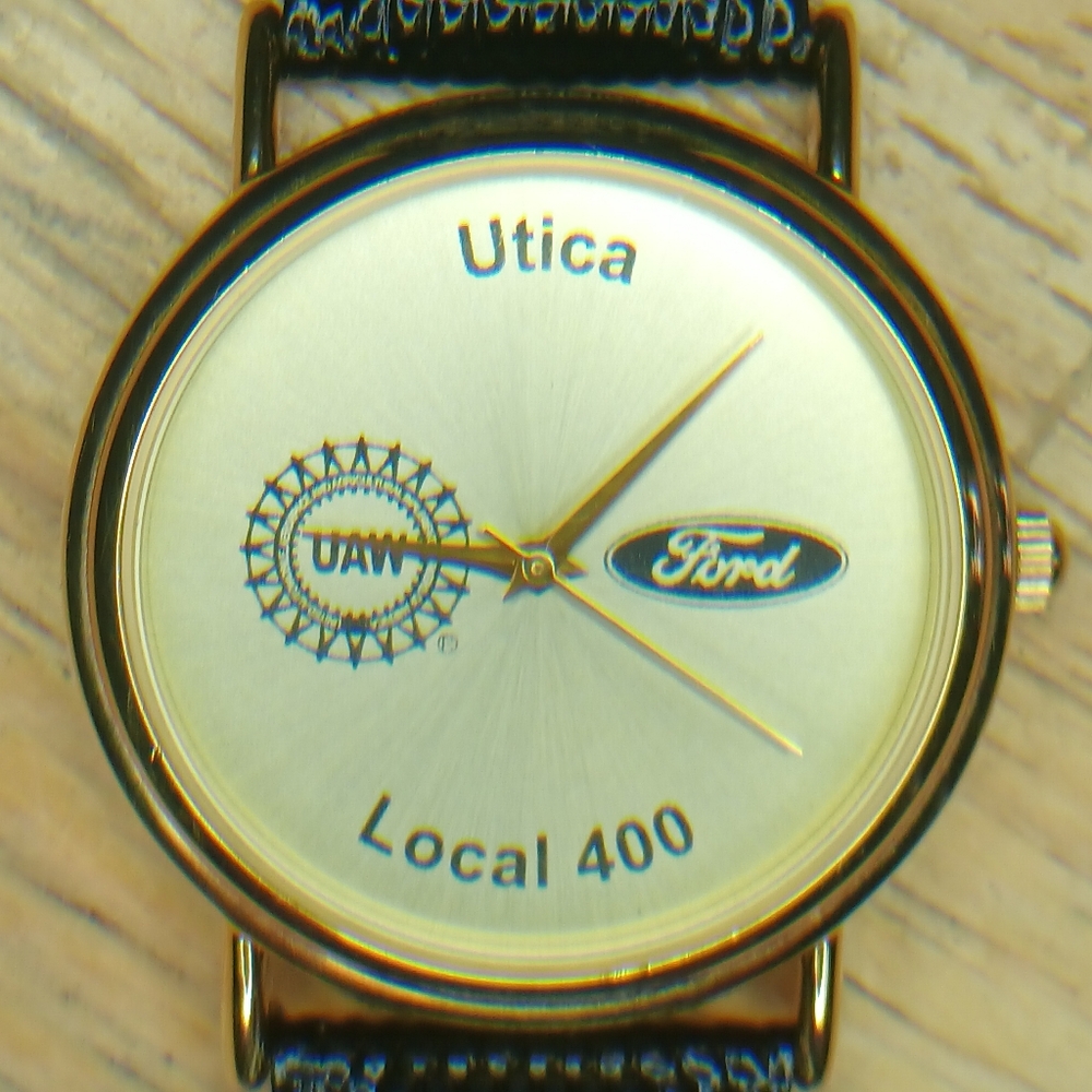 X Ford UAW award watch Gold tone case and dial Local 400 Ford & UAW logo 3